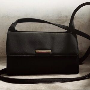 Liz Claiborne Black Crossbody Wallet Bag with Gold Plaque